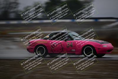 media/Nov-15-2025-CalClub SCCA (Sat) [[7bfa5a7151]]/Race/Group 4/